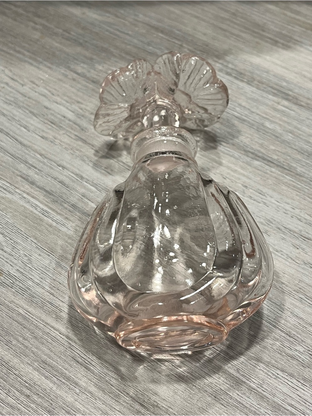 Vtg Pretty Pink Double Daisy Top Perfume Bottle with Ground Stopper 4.25", Empty - Picture 11 of 11